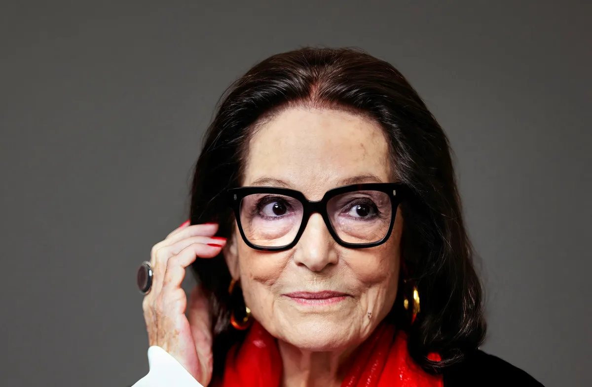 Nana Mouskouri